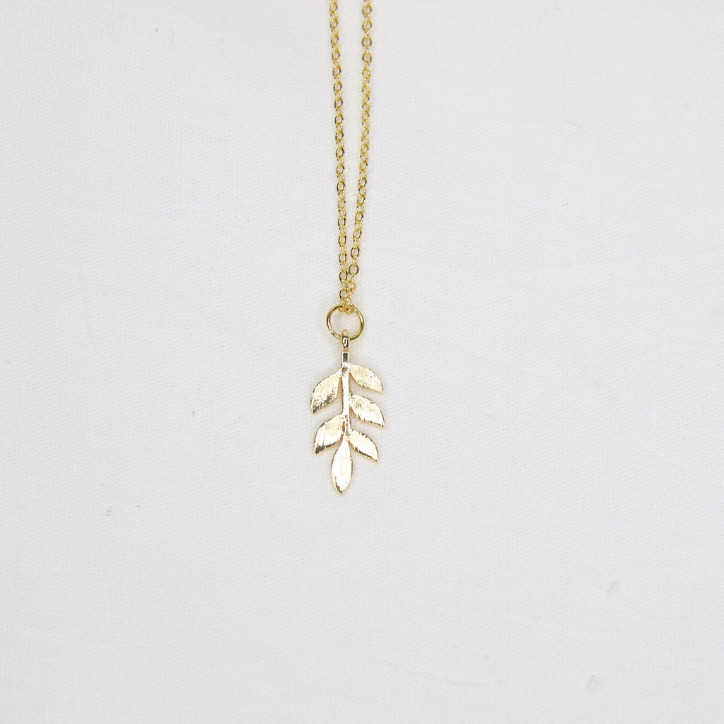 Grace leaf necklace